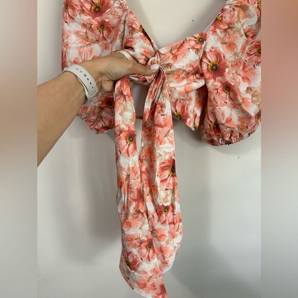 NWT Express Satin Floral Print Faux Wrap Tie Back Cropped Top - Picture 10 of 11